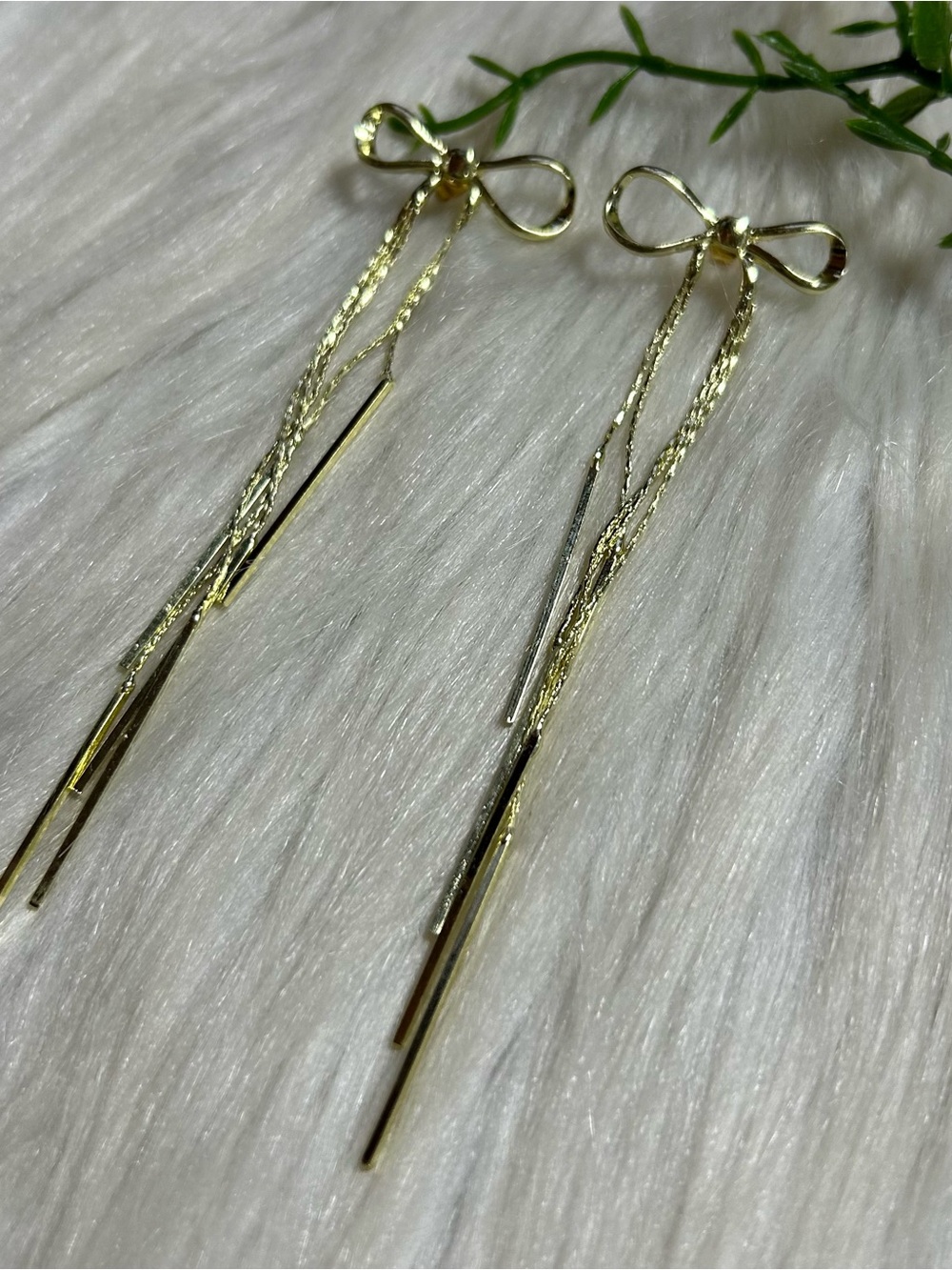 Bow tassel Drop gold tone Earrings